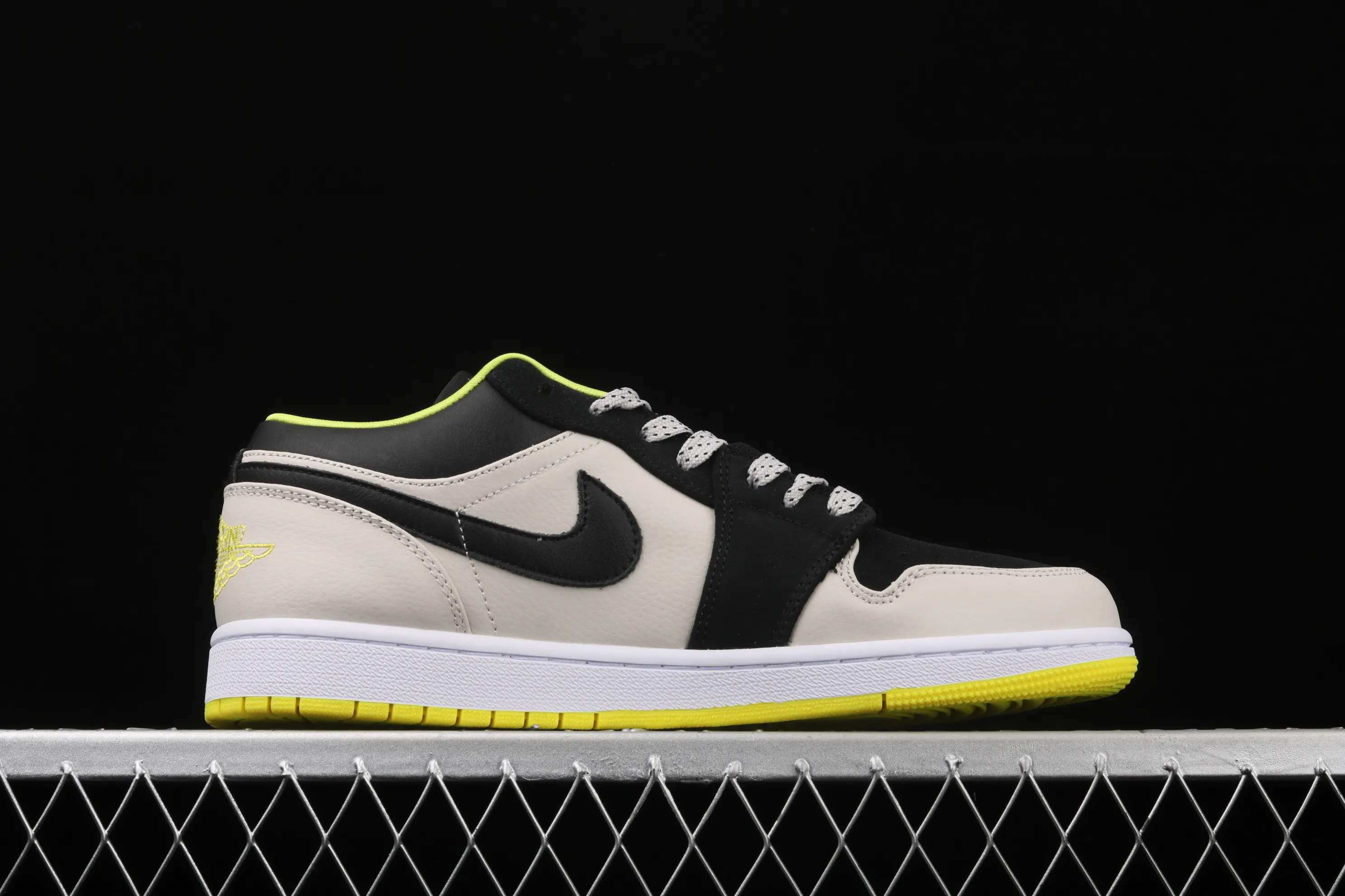 All categories Air Jordan Jordan series basketball shoes Air Jordan 1 Low Air Jordan 1 Low AJ1 Joe 1 low-top cultural and leisure sports sneakers 553558-009